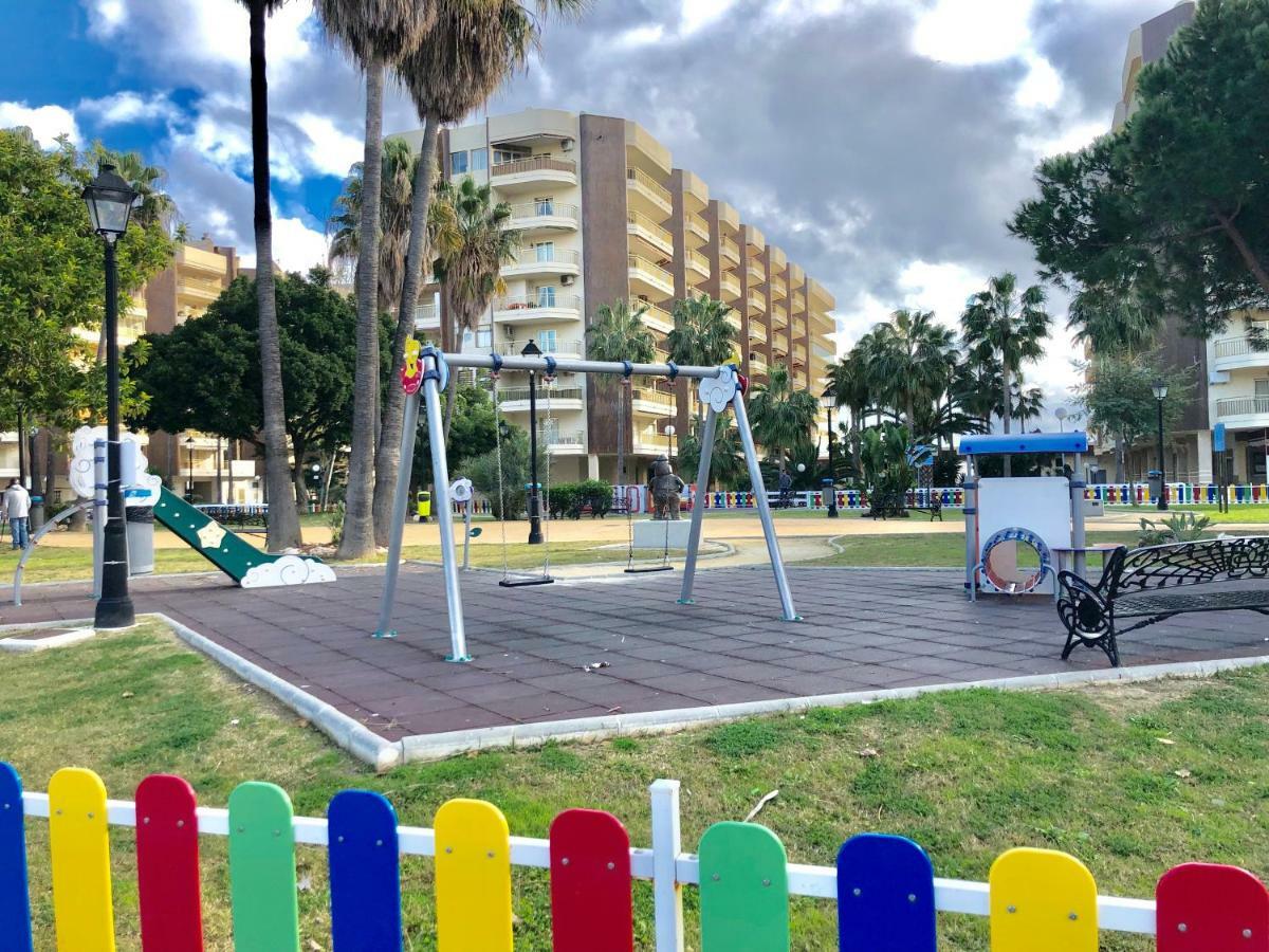 Rentcostadelsol Fuengirola Dona Sofia A Exterior foto